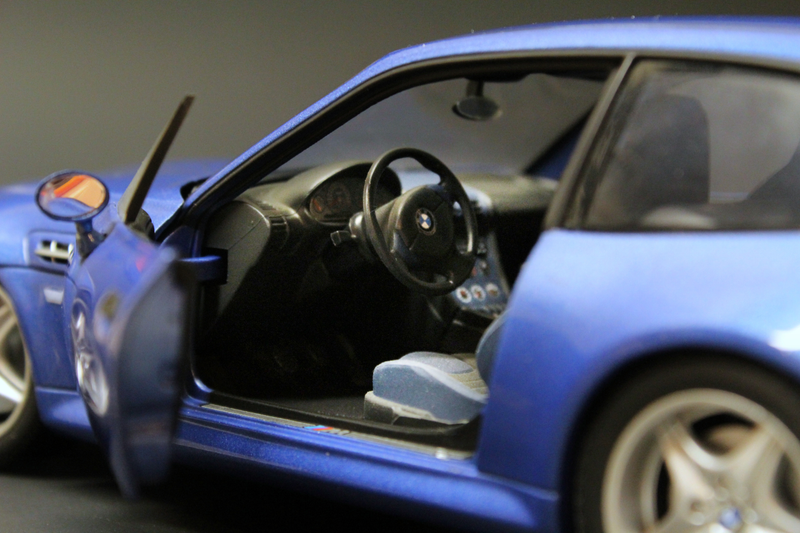 Illustration for article titled 1:18 BMW Z3 M Coupe by UT Models